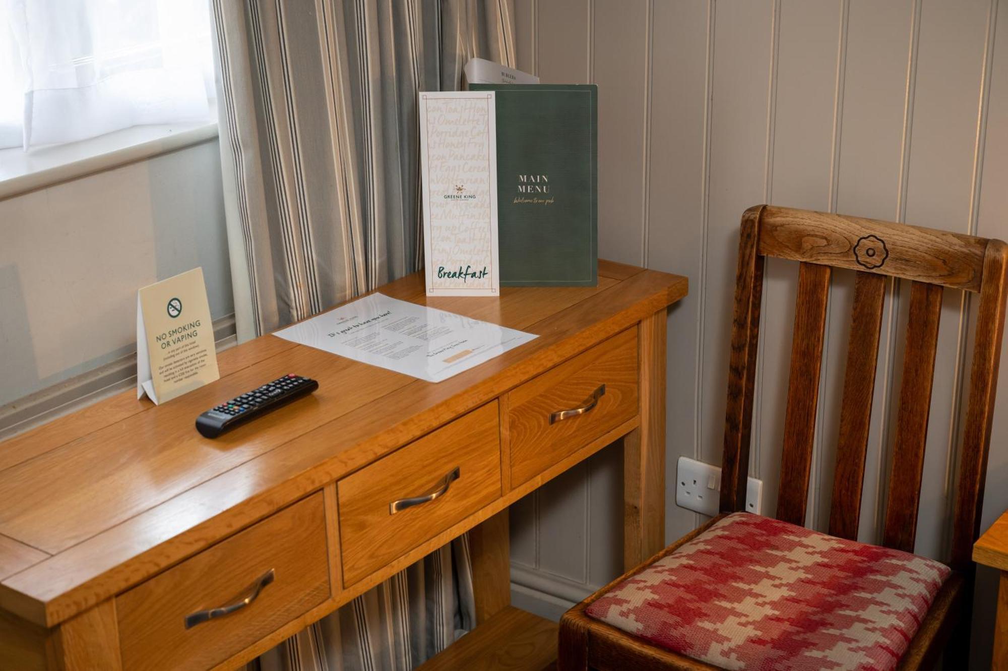 Cedars By Greene King Hotel Barnstaple